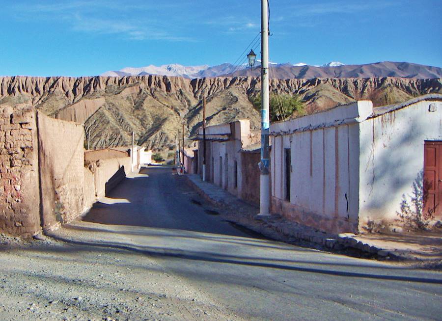 La Ruta 40 in Payogasta: a narrow street among adobe houses, Salta