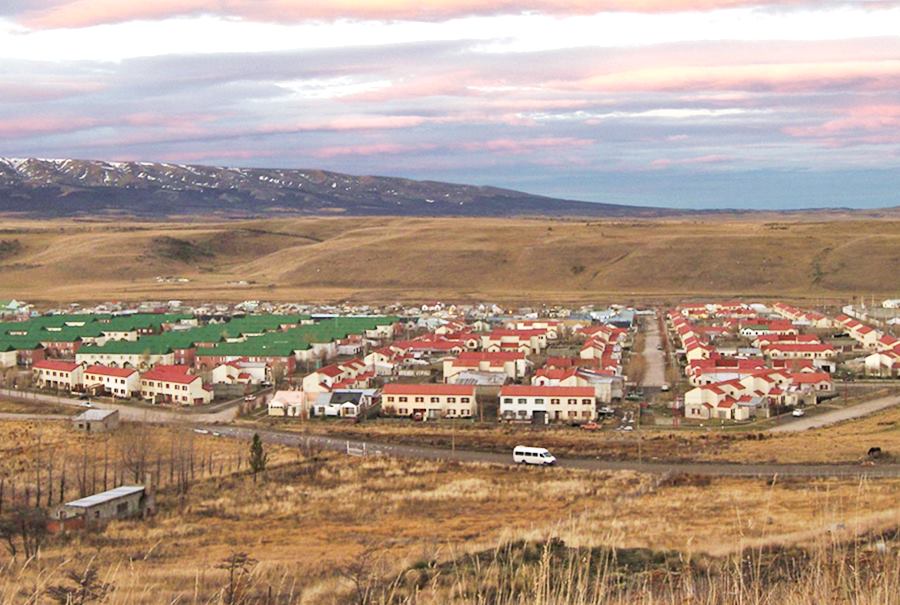 View of the town of 28 de Noviembre